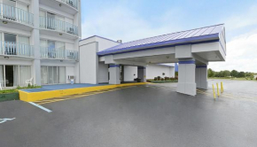  Howard Johnson by Wyndham Benton Harbor  Бентон Харбор